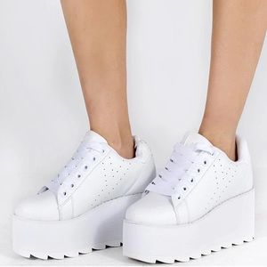 YRU LALA White Platform Sneaker